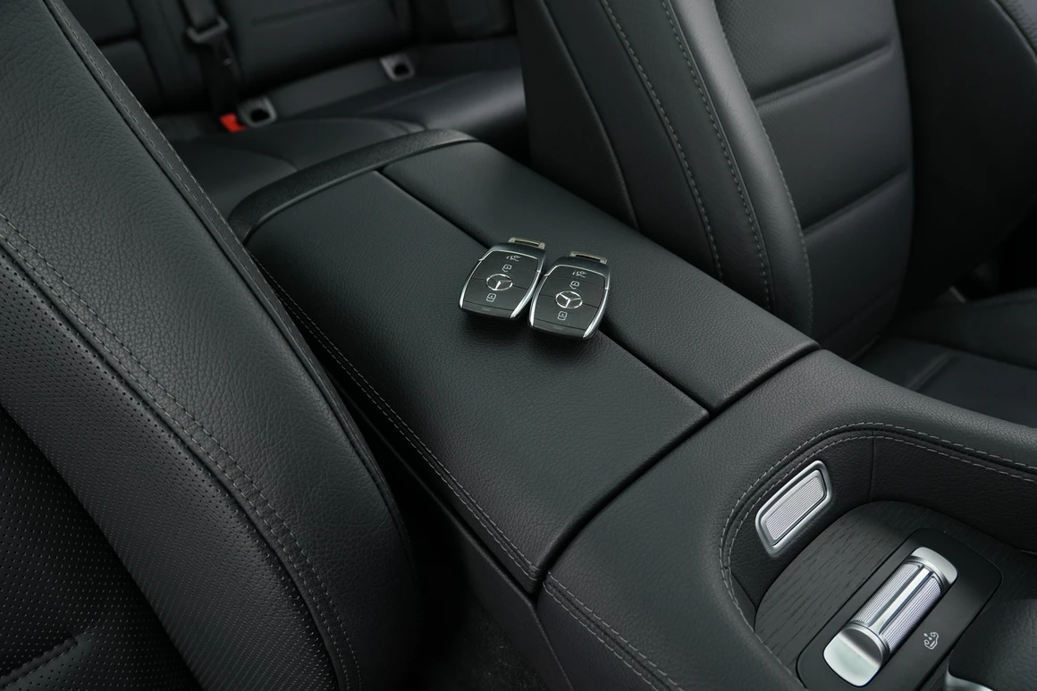 Mercedes-Benz GLE-Class - Фото 52