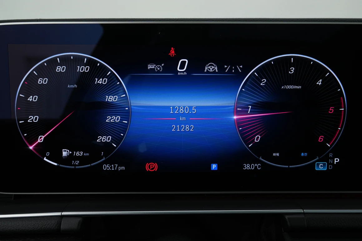 Mercedes-Benz GLE-Class - Фото 39