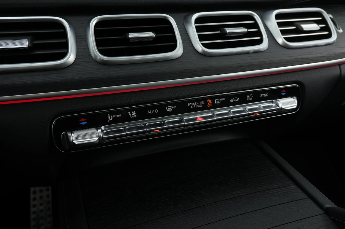 Mercedes-Benz GLE-Class - Фото 44