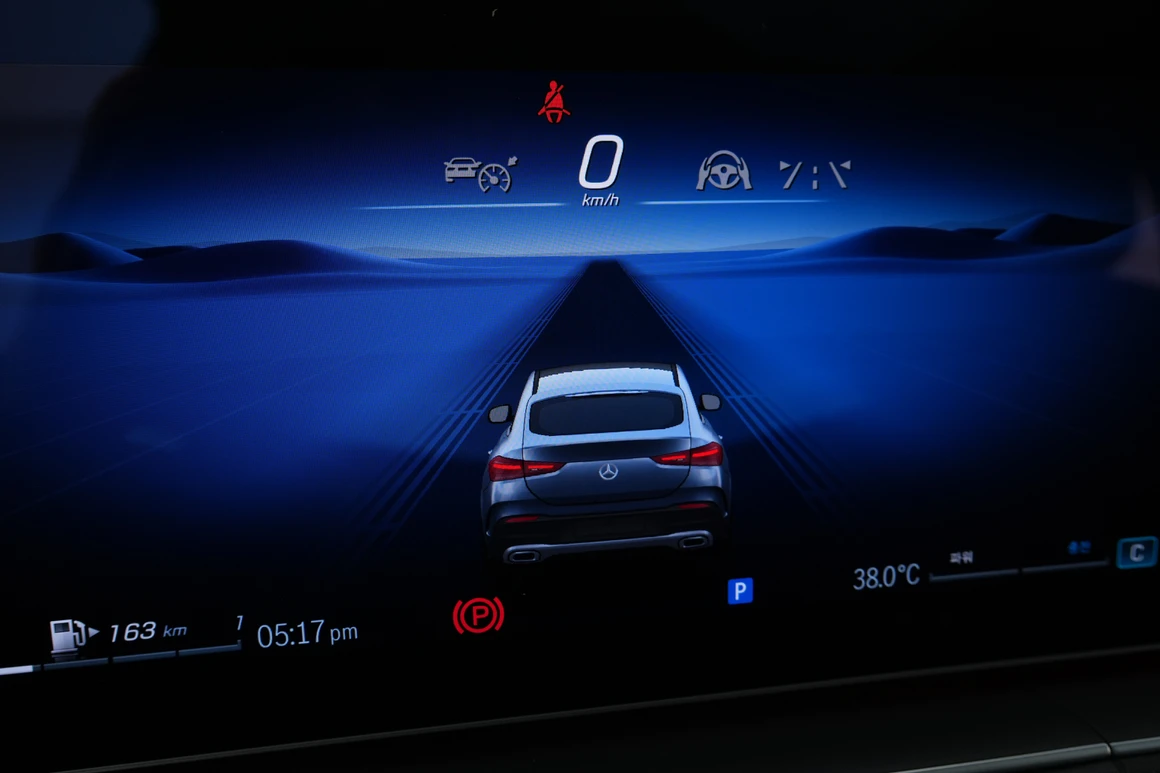 Mercedes-Benz GLE-Class - Фото 40