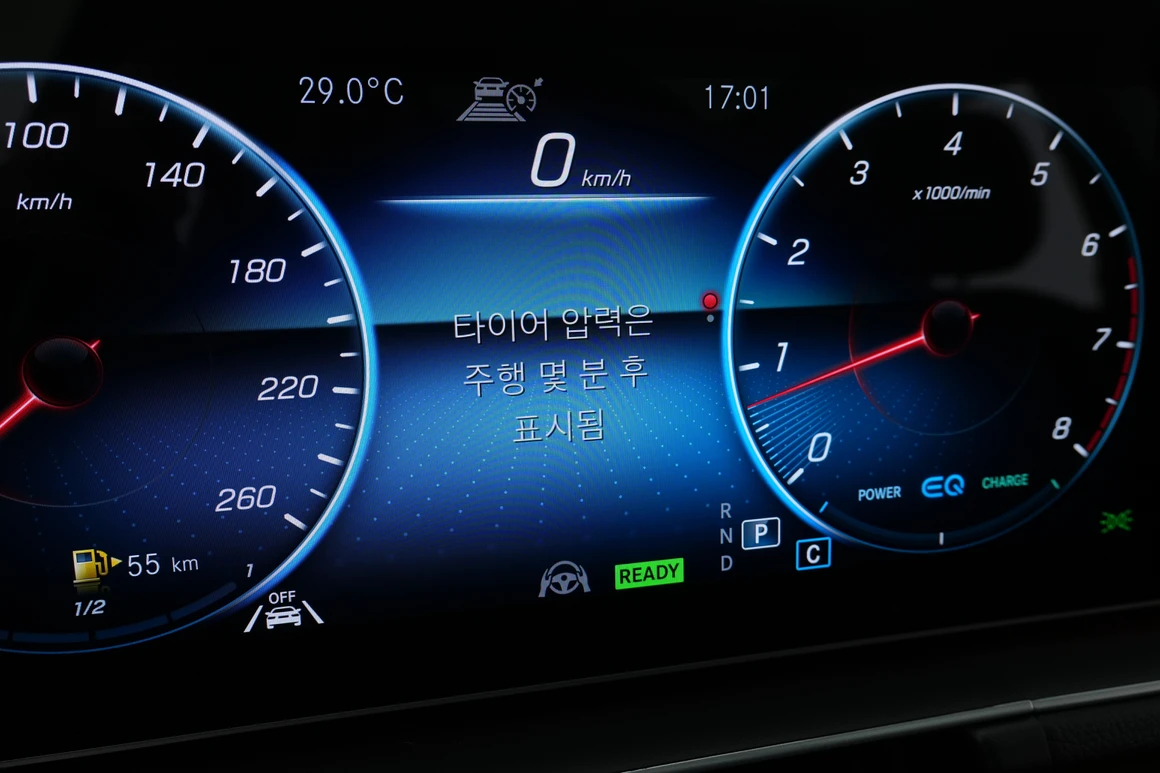Mercedes-Benz GLE-Class - Фото 41