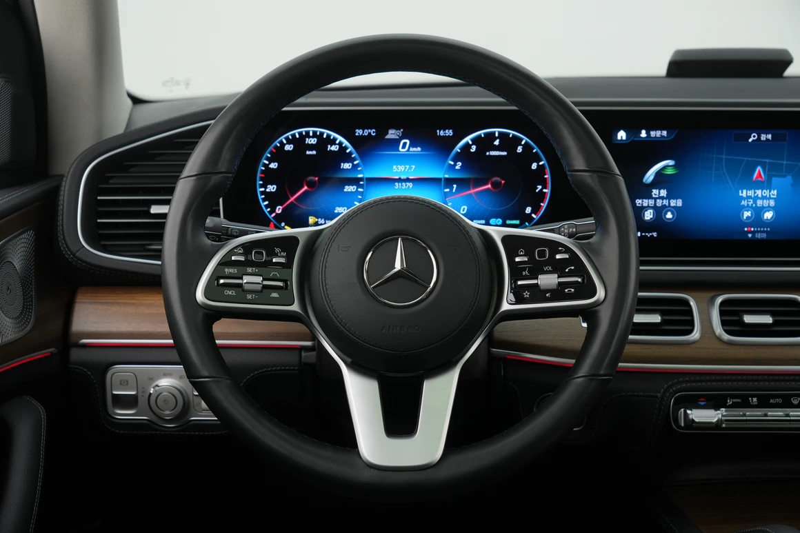Mercedes-Benz GLE-Class - Фото 29