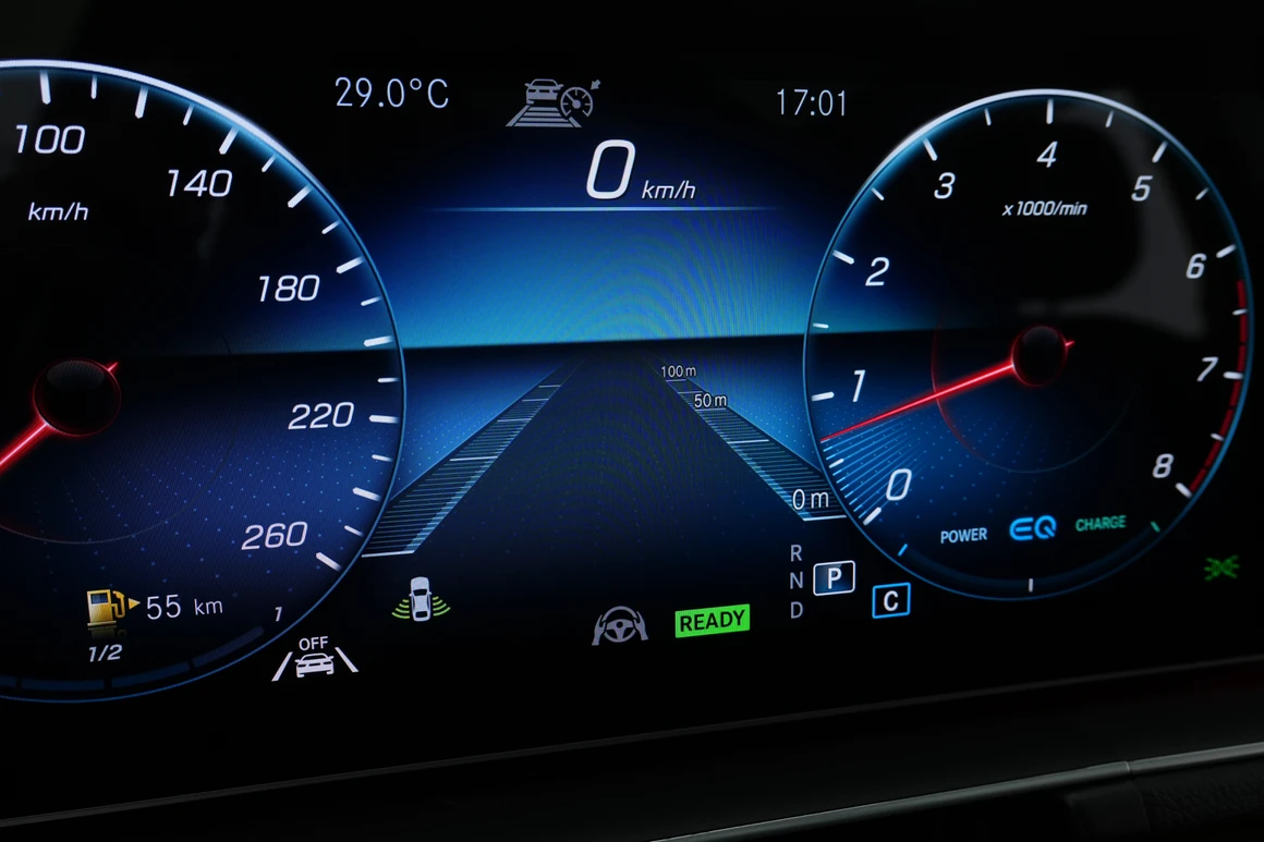 Mercedes-Benz GLE-Class - Фото 40