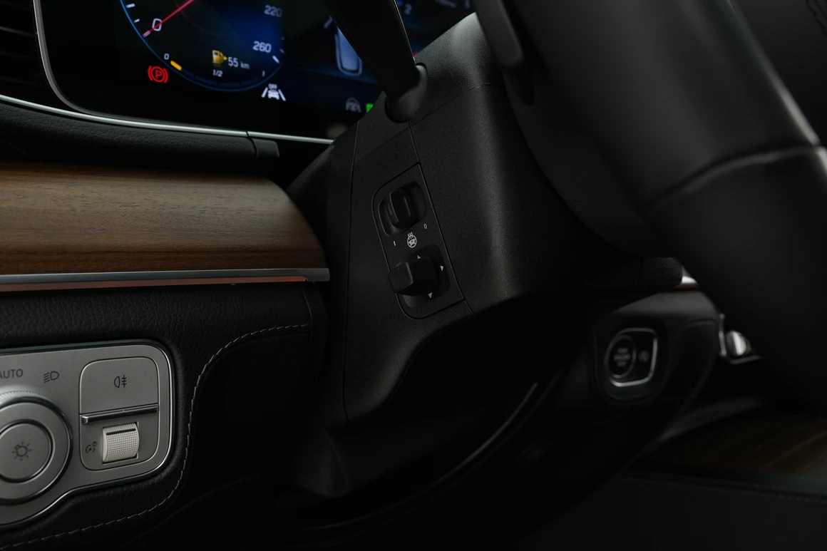 Mercedes-Benz GLE-Class - Фото 37