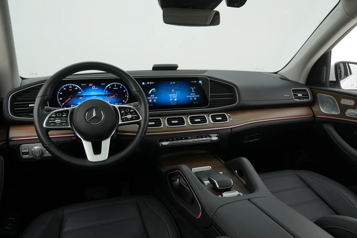 Mercedes-Benz GLE-Class - Фото 23
