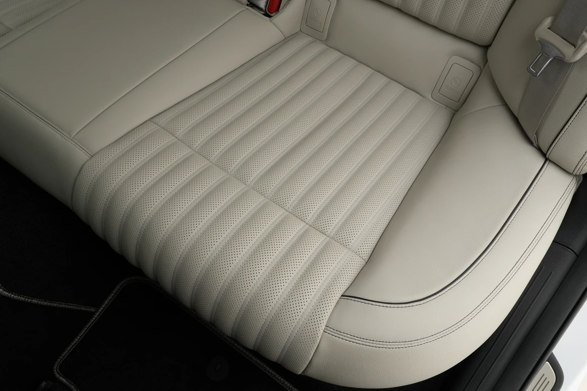 Genesis G70 - Фото 34