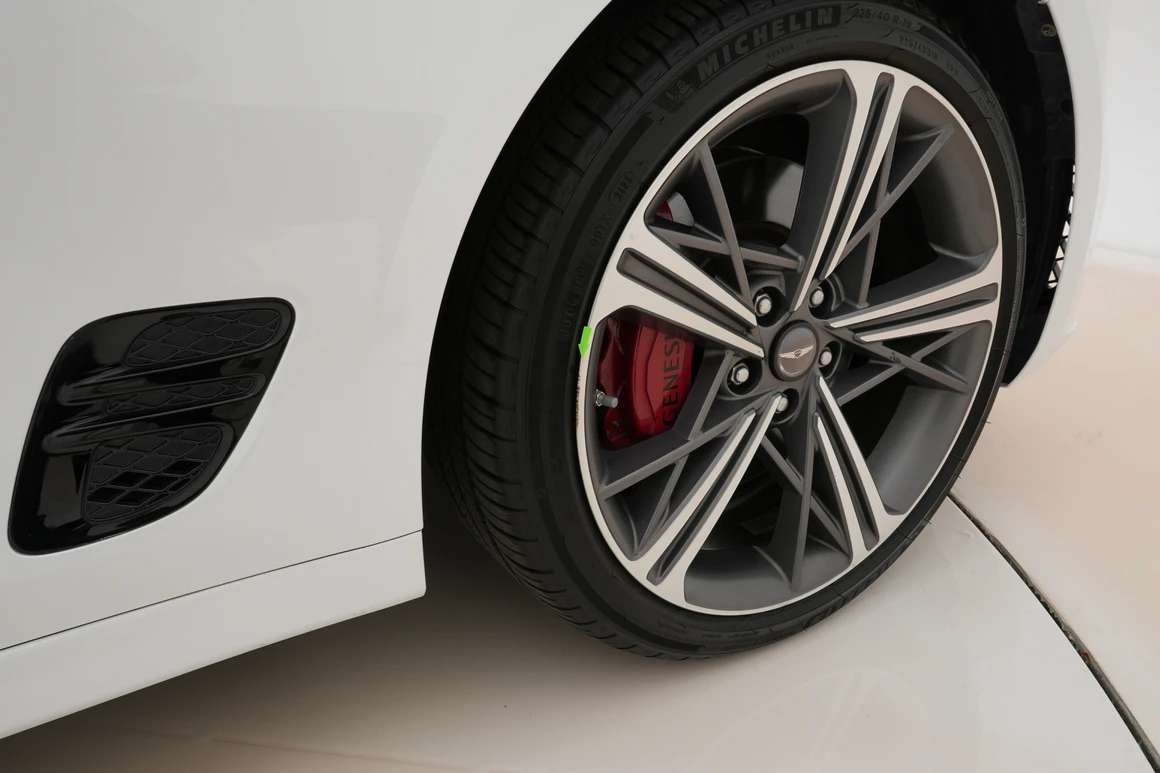 Genesis G70 - Фото 52