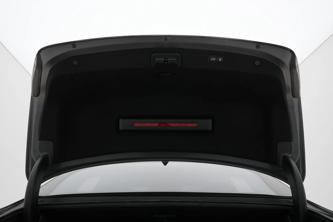 Genesis G90 - Фото 38