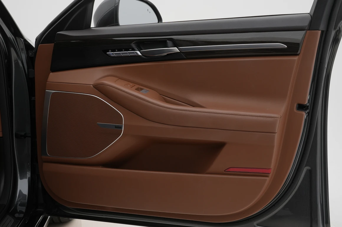 Genesis G90 - Фото 22