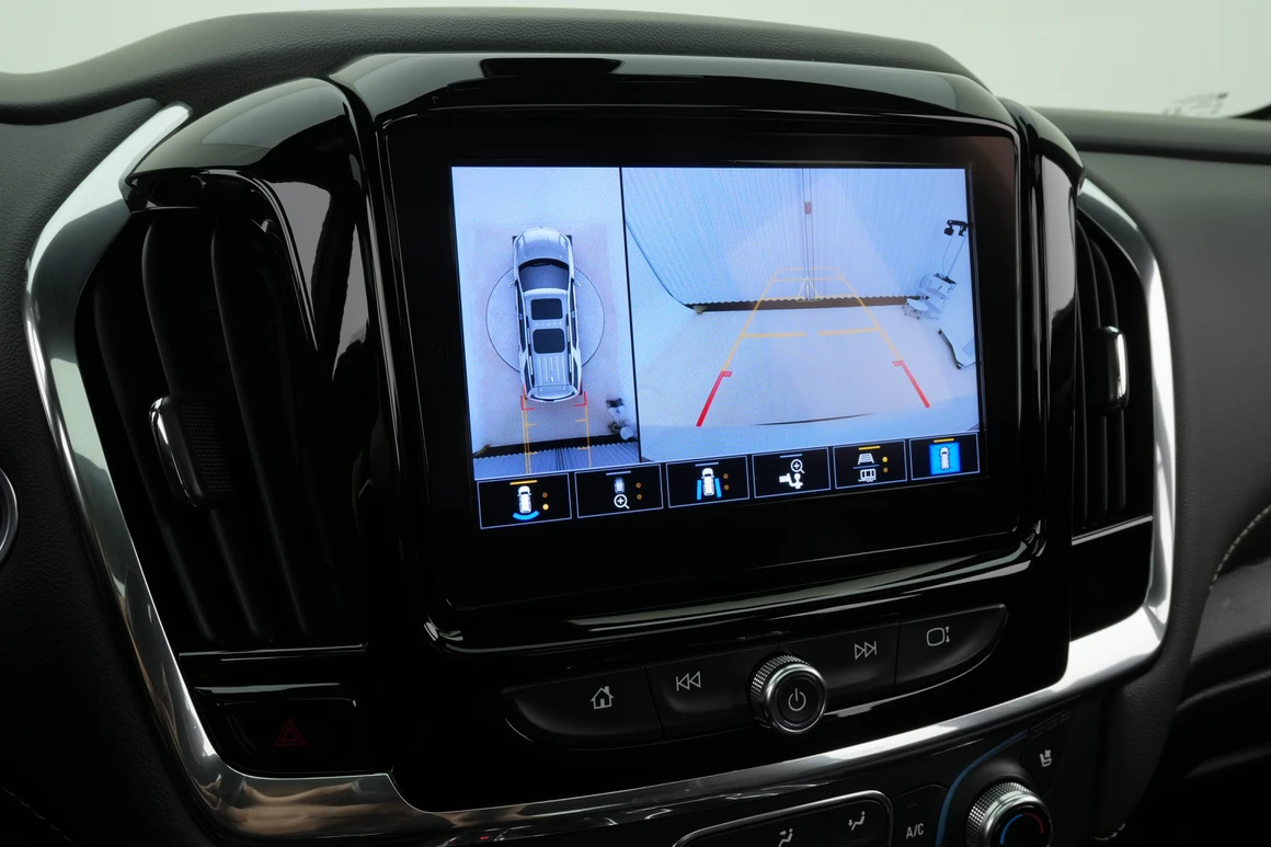 Chevrolet Traverse - Фото 28