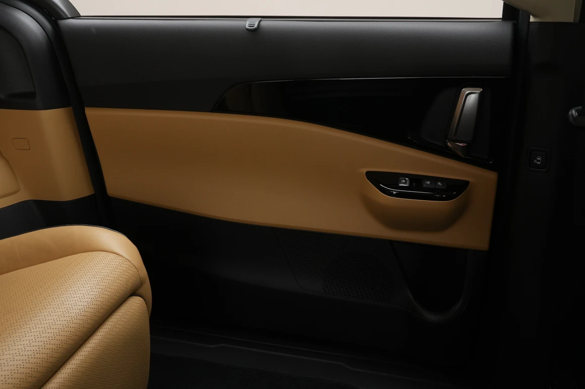 Kia Carnival - Фото 20