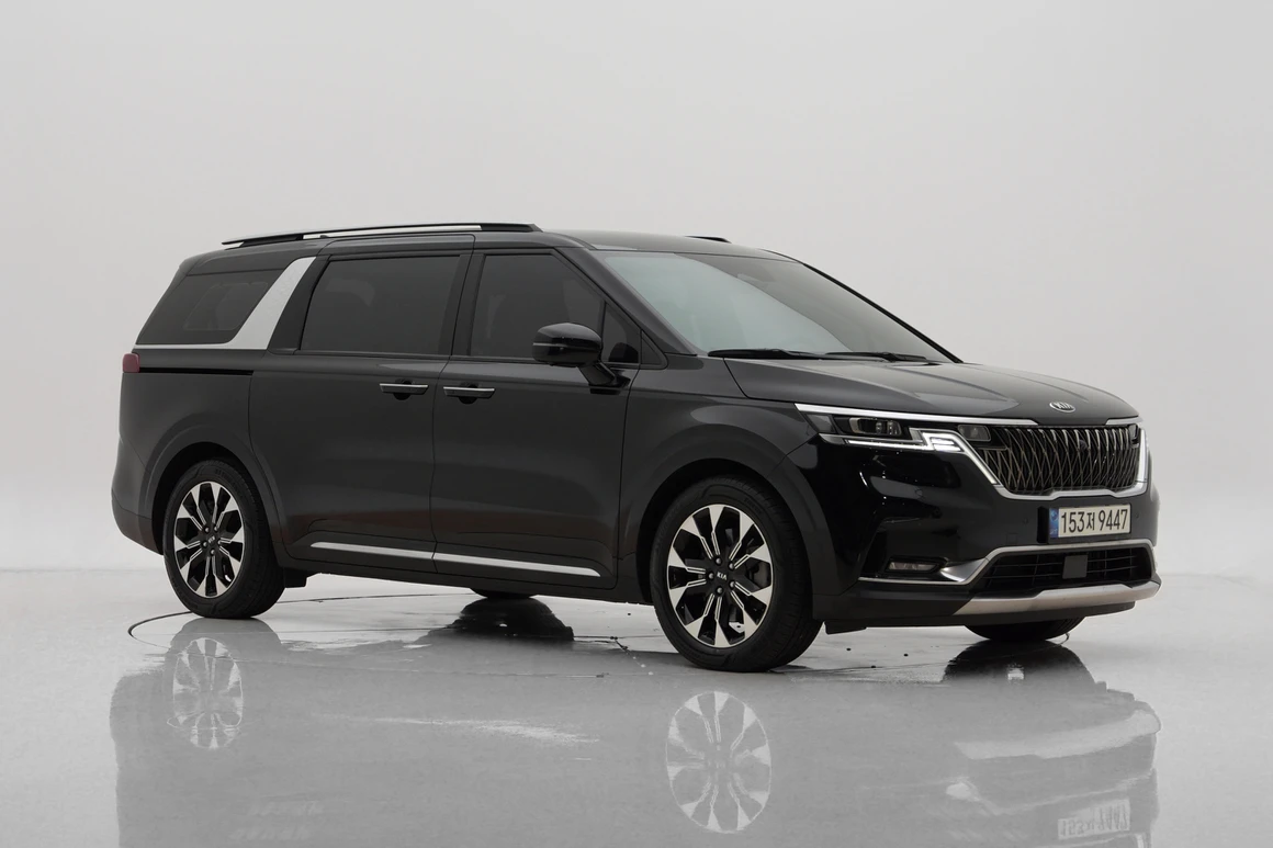 Kia Carnival - Фото 8