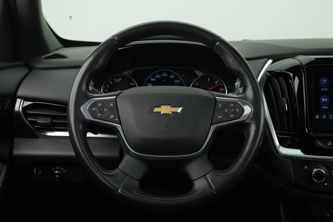 Chevrolet Traverse - Фото 15