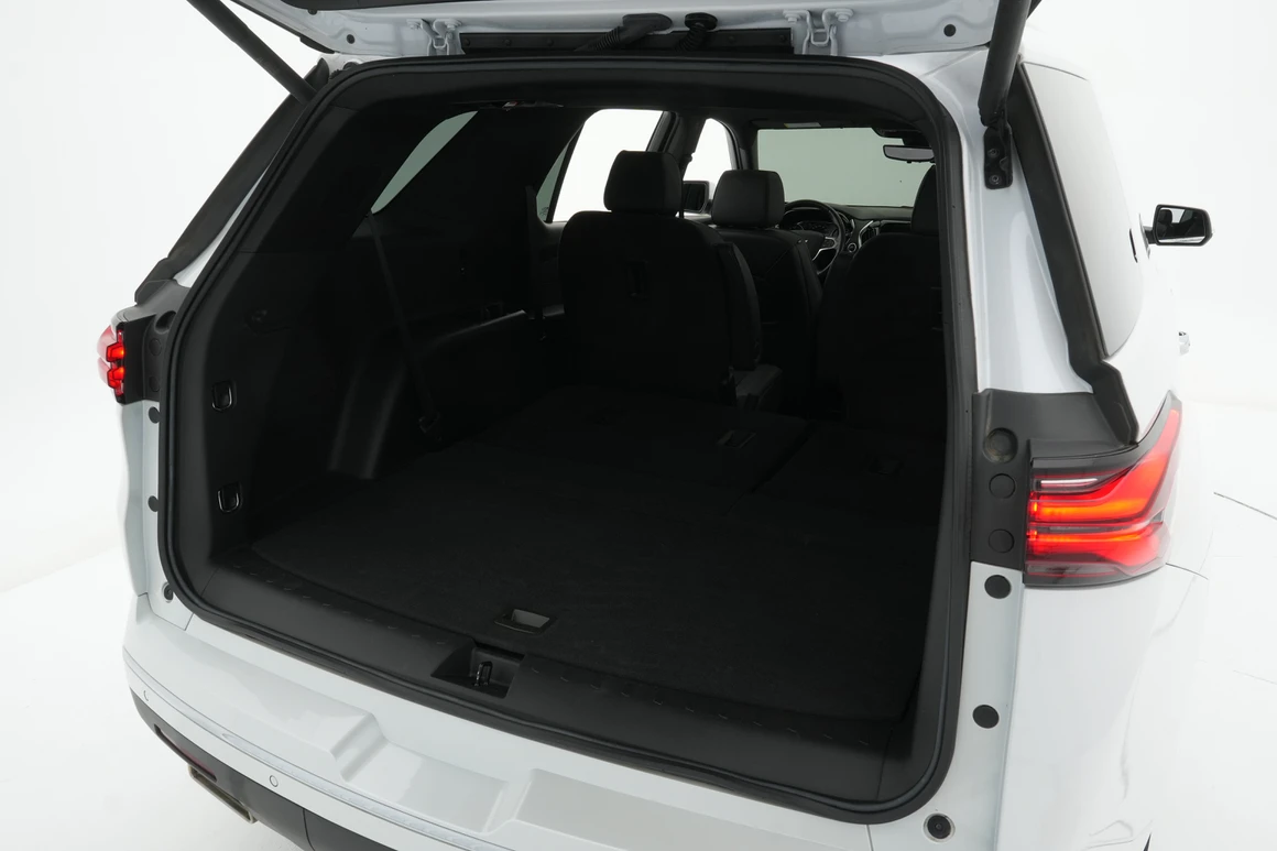 Chevrolet Traverse - Фото 28