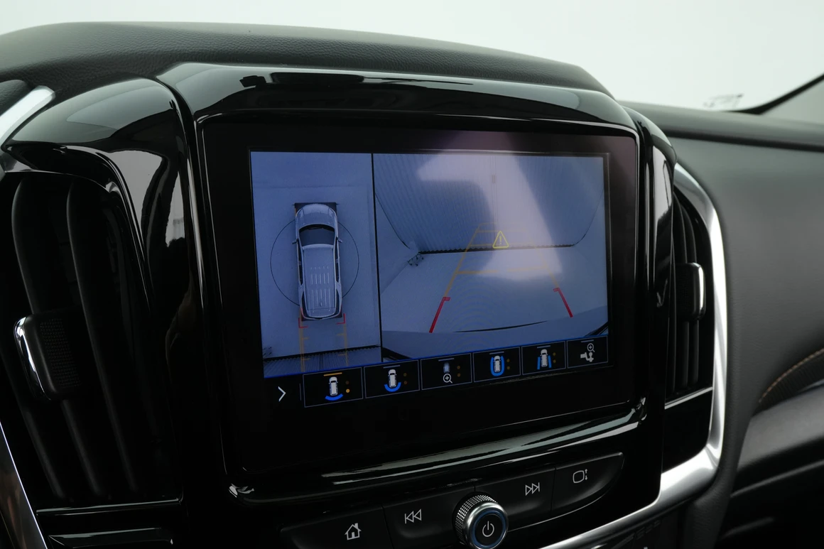 Chevrolet Traverse - Фото 21