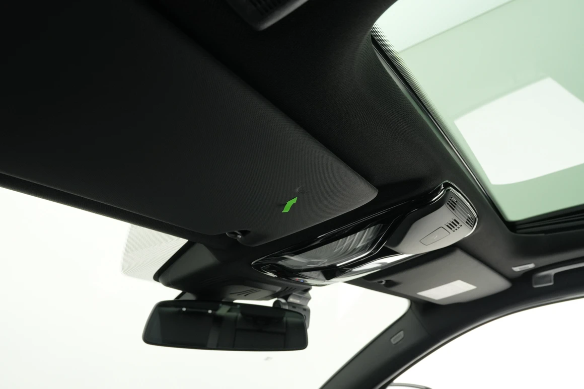 BMW 3-Series - Фото 31
