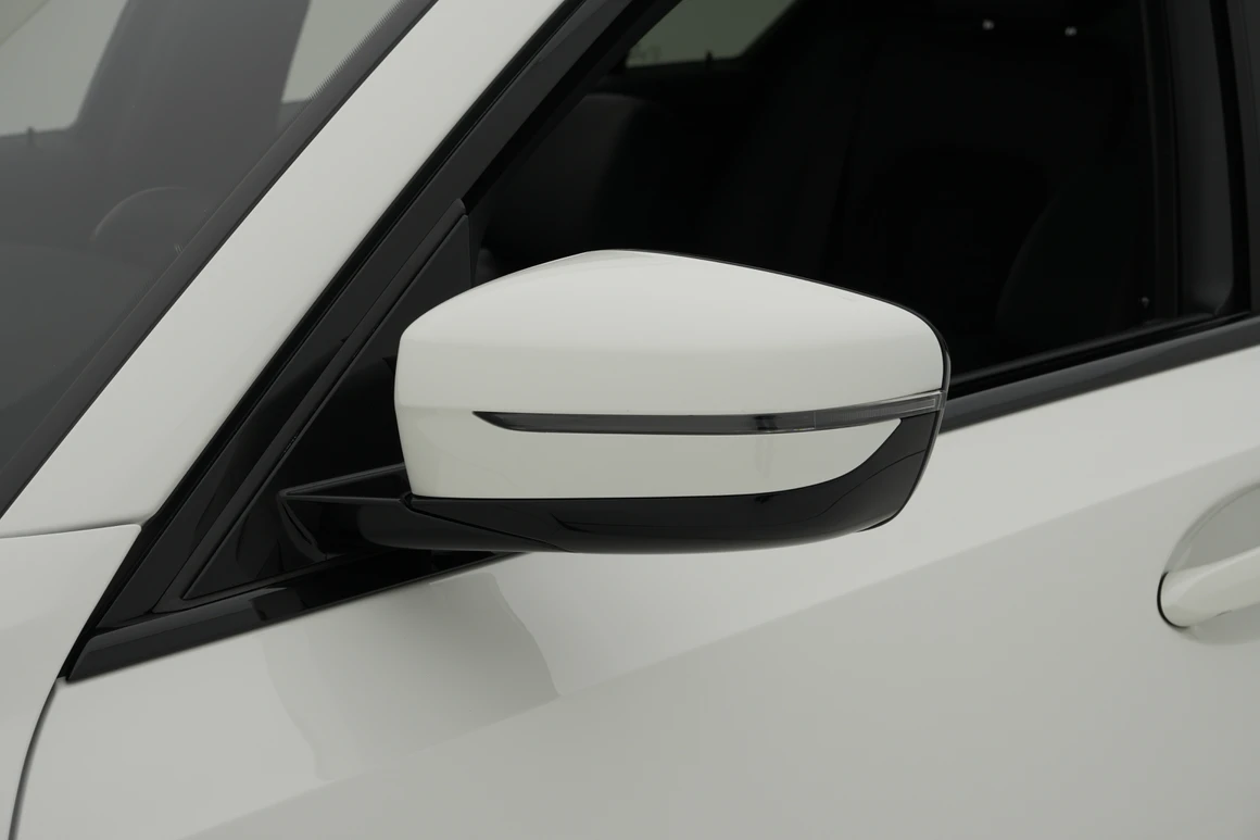 BMW 3-Series - Фото 10