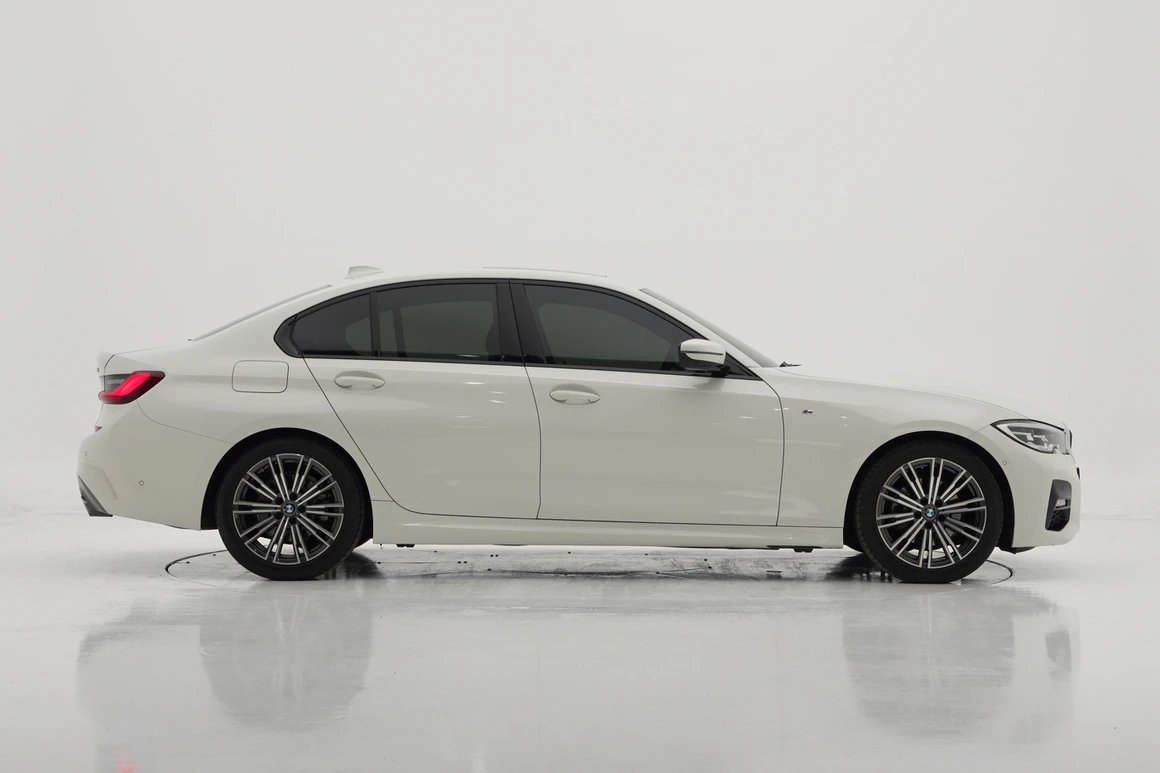 BMW 3-Series - Фото 7