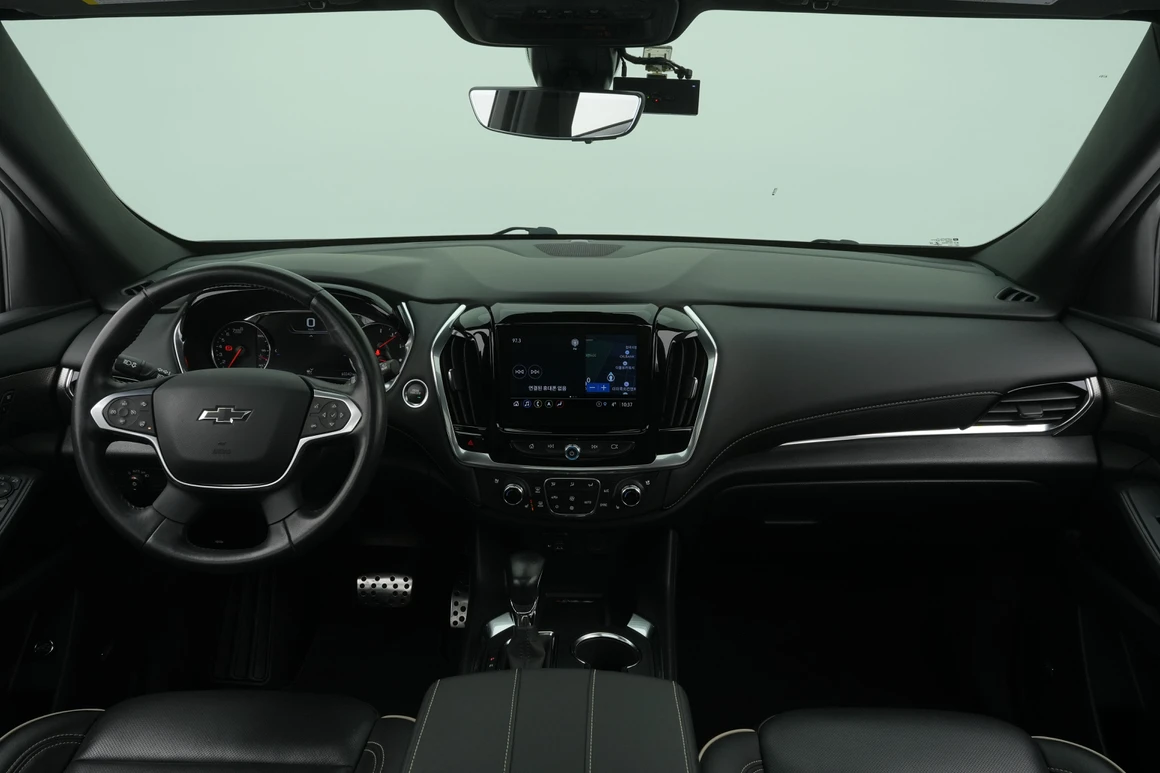 Chevrolet Traverse - Фото 17