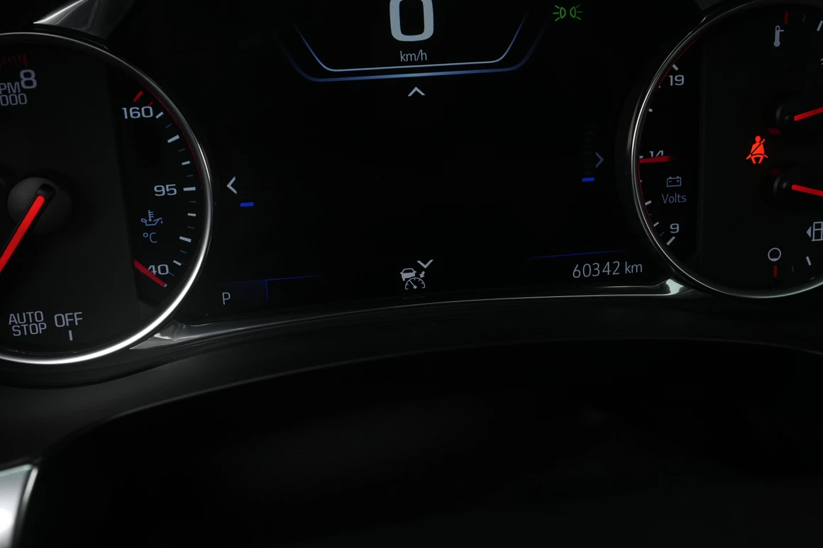 Chevrolet Traverse - Фото 25