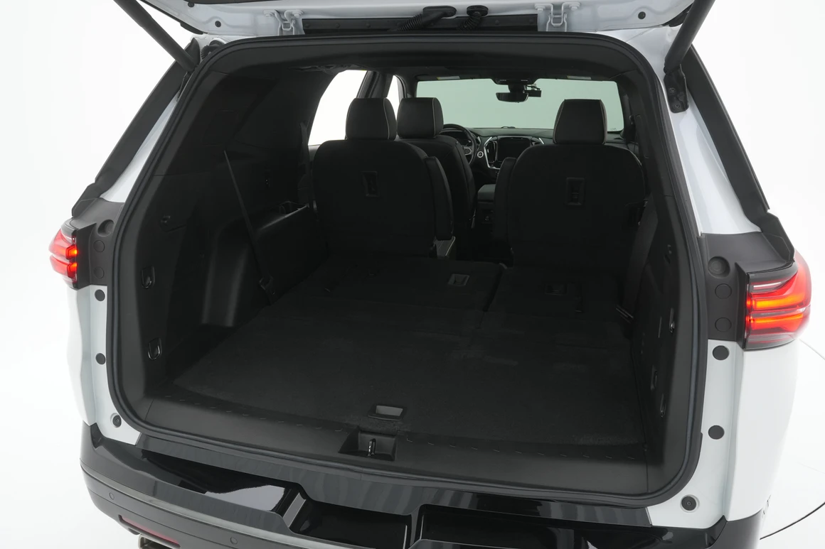 Chevrolet Traverse - Фото 35