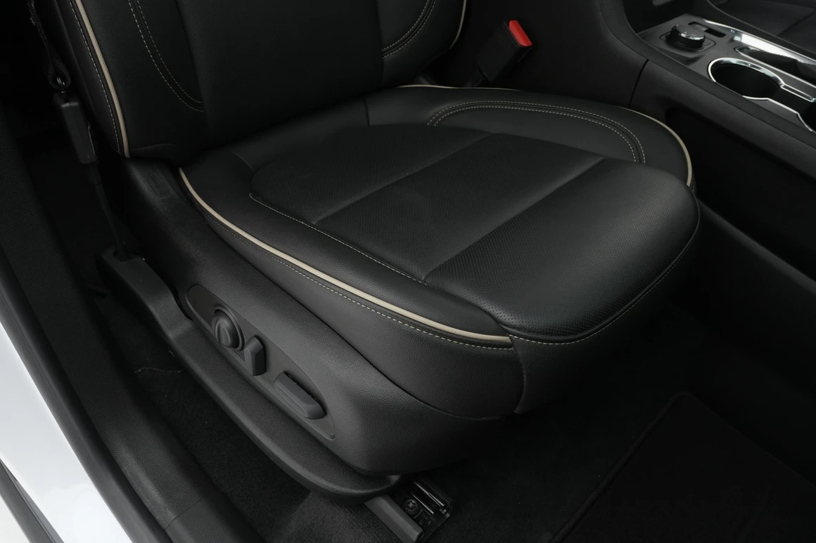 Chevrolet Traverse - Фото 27