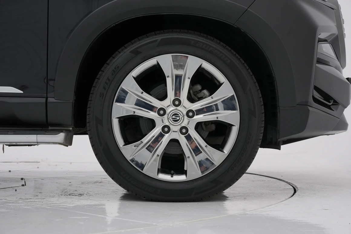 KG Mobility (Ssangyong) Rexton - Фото 15