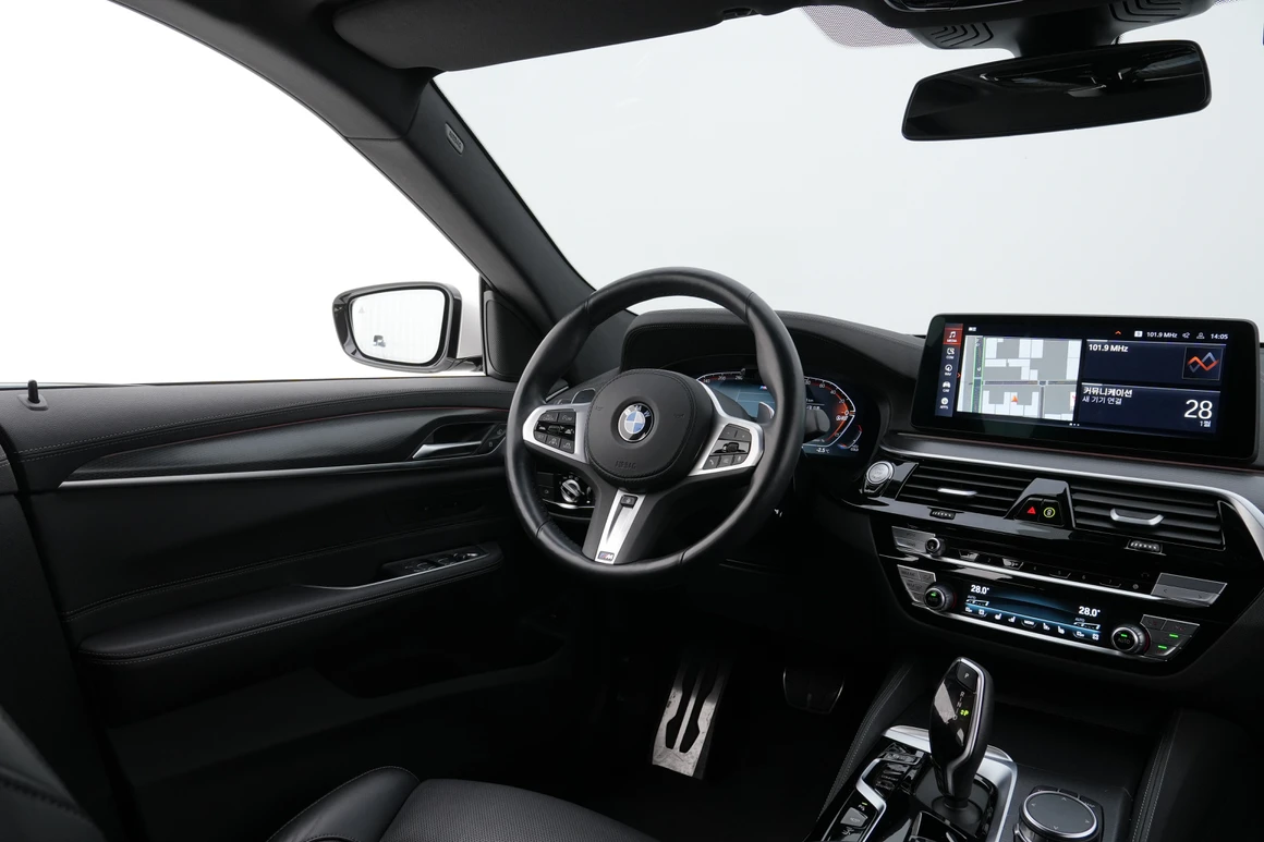 BMW Gran Turismo - Фото 13