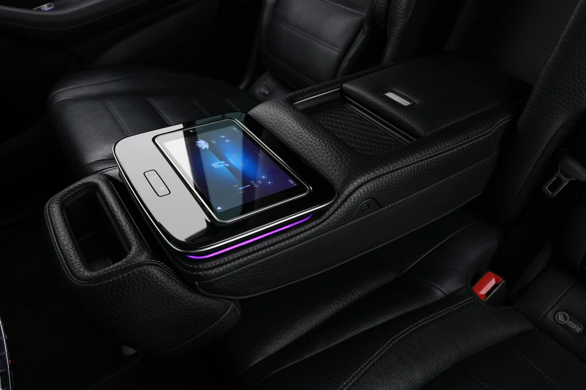 Mercedes-Benz GLS-Class - Фото 32