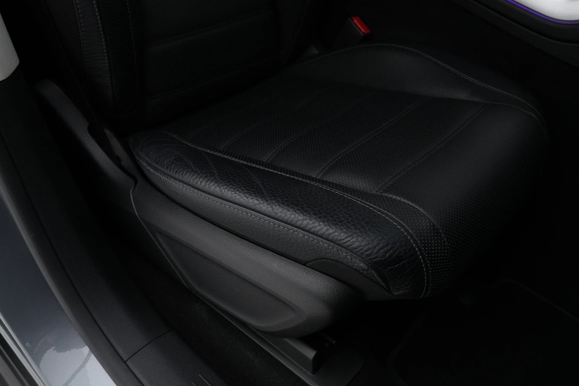Mercedes-Benz GLS-Class - Фото 28