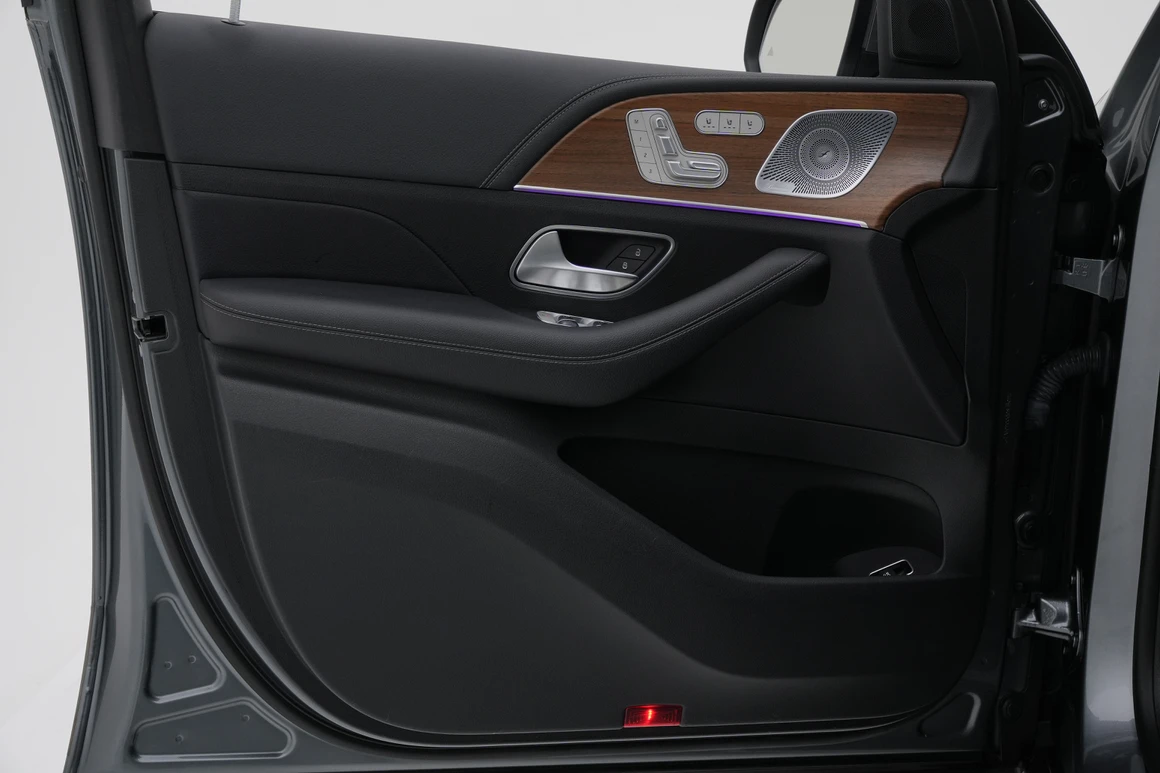 Mercedes-Benz GLS-Class - Фото 18