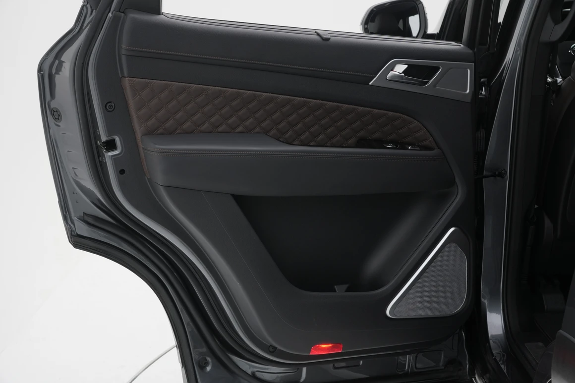 KG Mobility (Ssangyong) Rexton - Фото 20