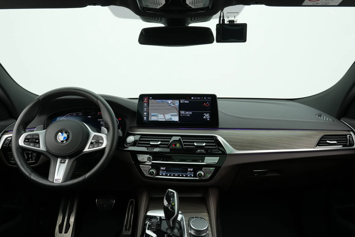 BMW Gran Turismo - Фото 18