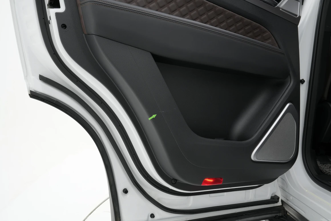 KG Mobility (Ssangyong) Rexton - Фото 55