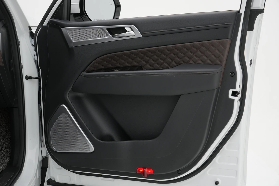 KG Mobility (Ssangyong) Rexton - Фото 22