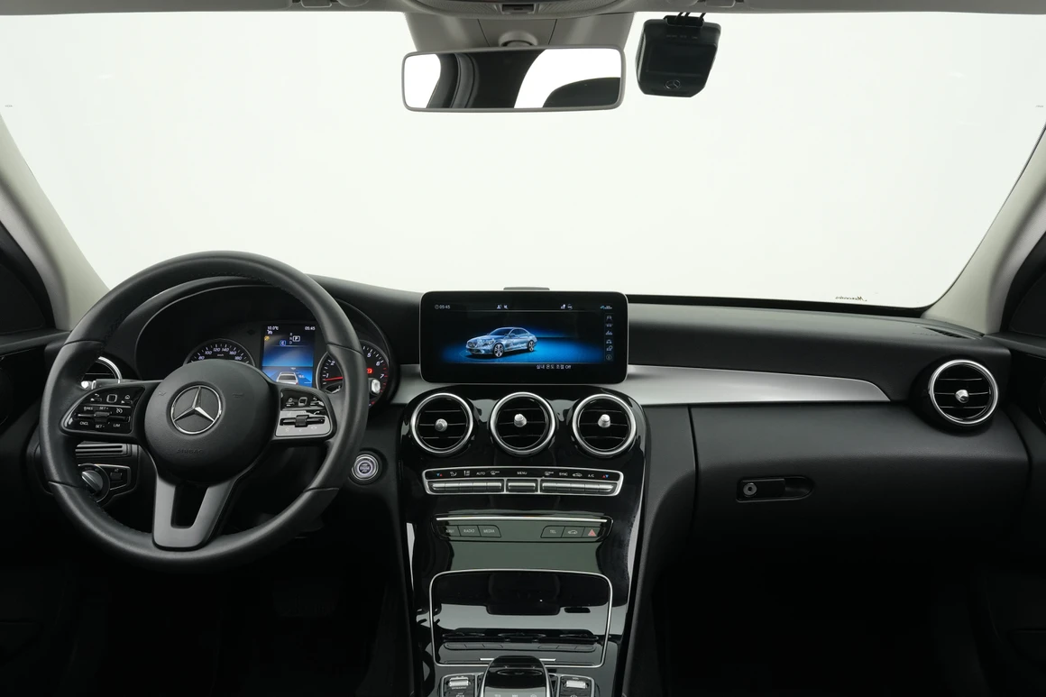 Mercedes-Benz C-Class - Фото 18