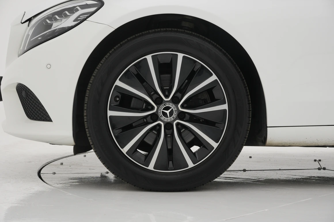 Mercedes-Benz C-Class - Фото 13