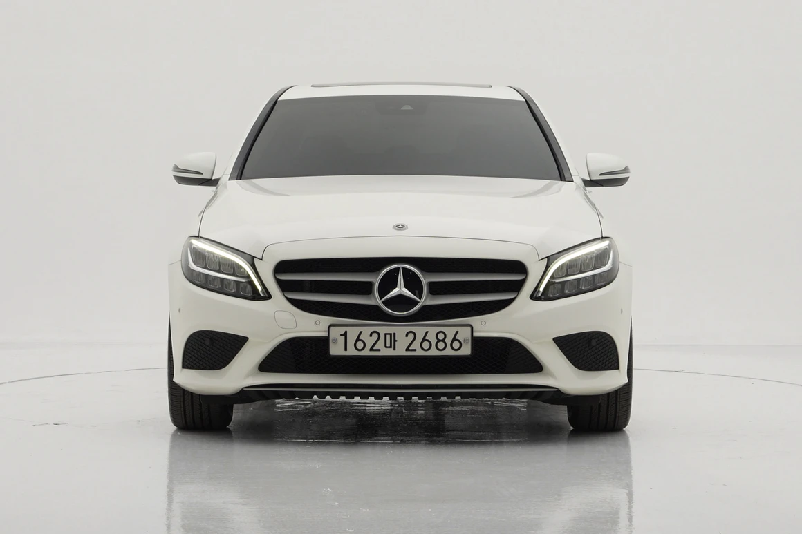 Mercedes-Benz C-Class - Фото 1