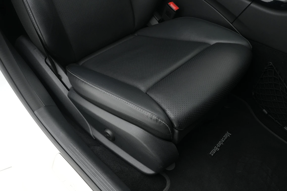 Mercedes-Benz C-Class - Фото 28