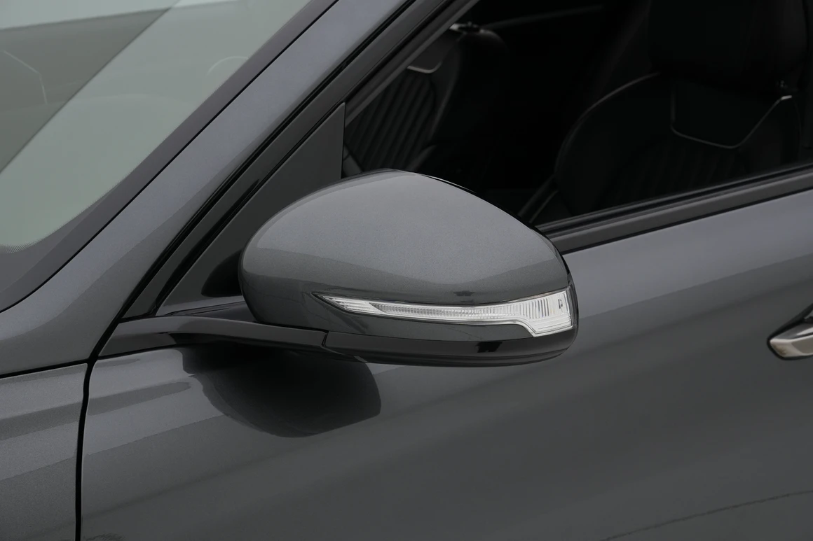 Genesis G70 - Фото 10