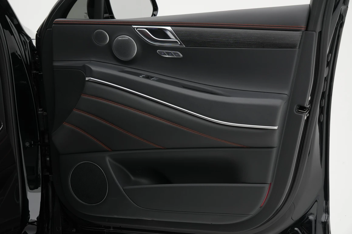Genesis GV80 - Фото 22