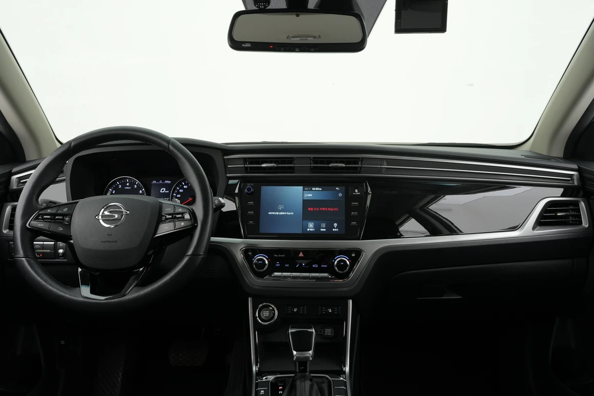 KG Mobility (Ssangyong) Korando - Фото 18