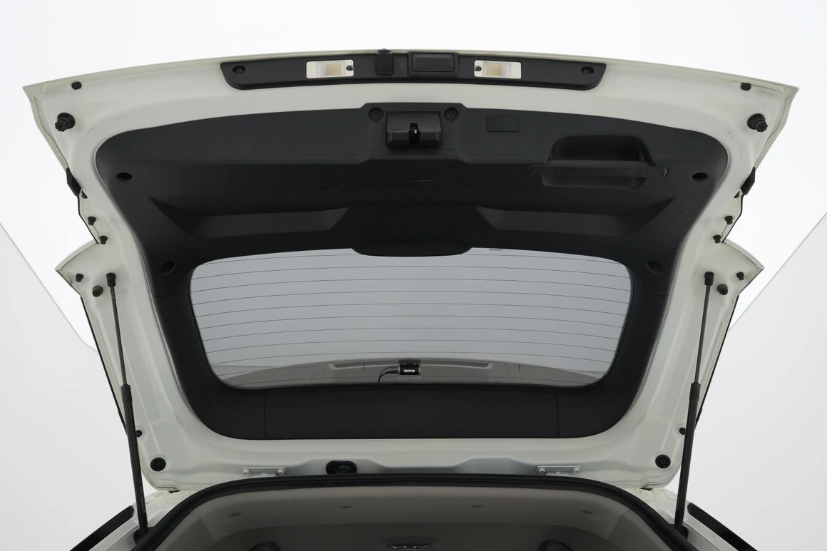 KG Mobility (Ssangyong) Korando - Фото 34