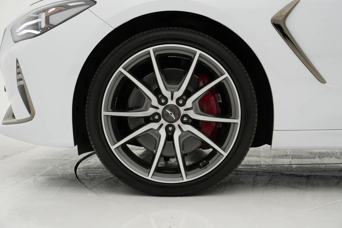 Genesis G70 - Фото 13