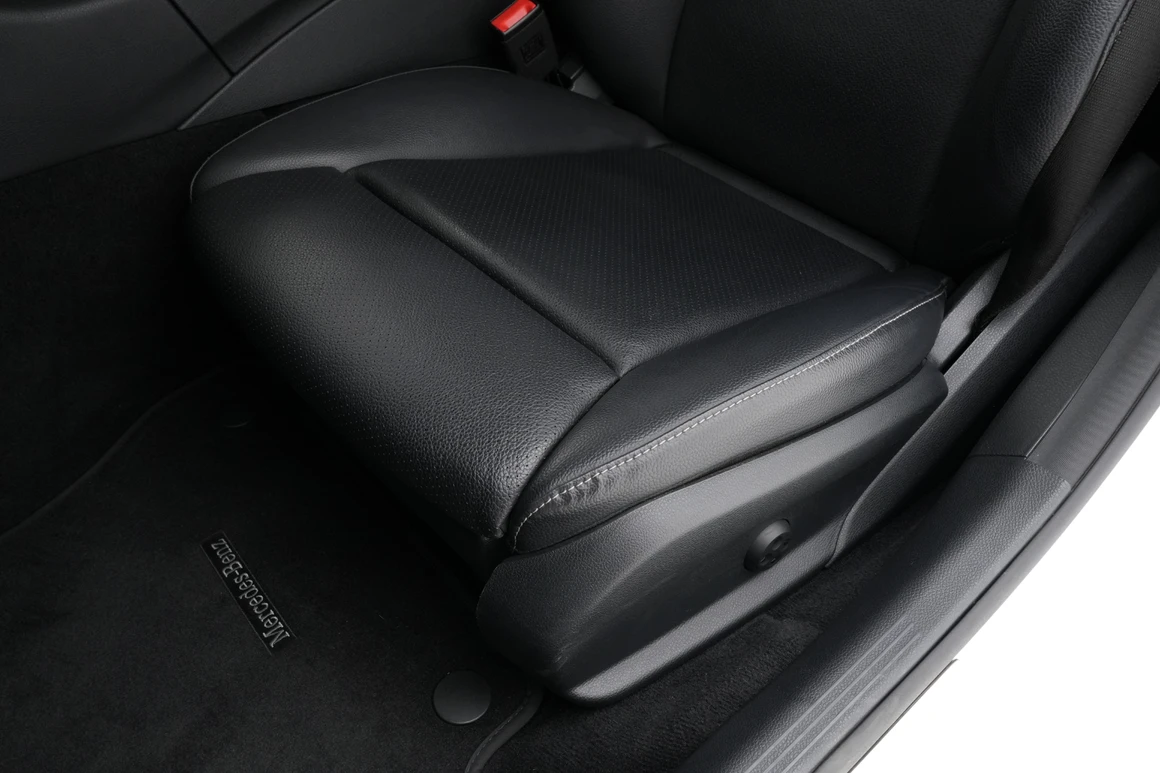 Mercedes-Benz C-Class - Фото 23