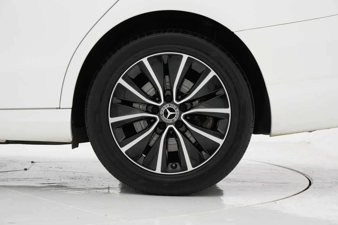 Mercedes-Benz C-Class - Фото 14