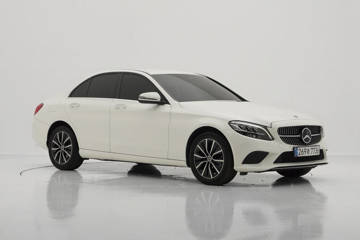 Mercedes-Benz C-Class - Фото 8