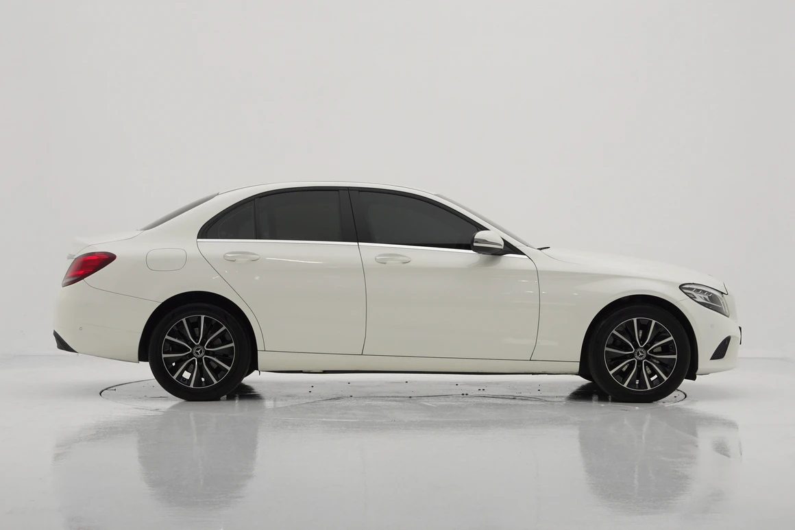Mercedes-Benz C-Class - Фото 7
