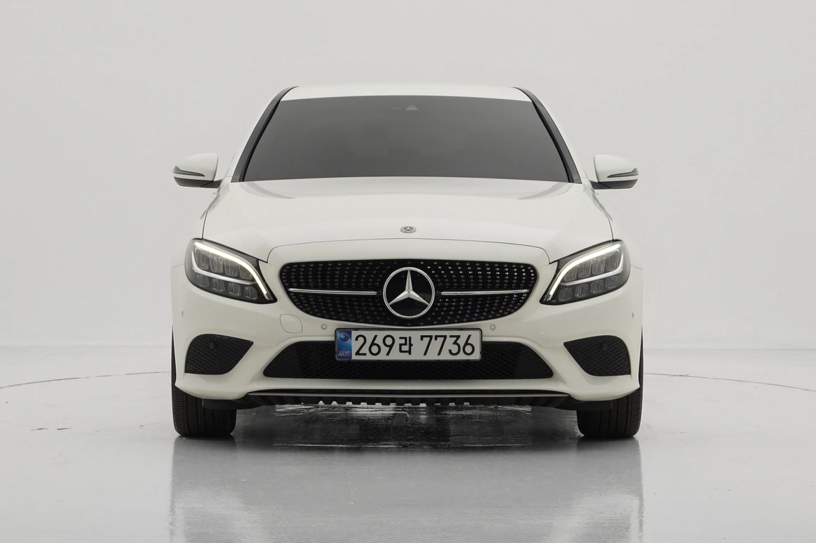 Mercedes-Benz C-Class - Фото 1