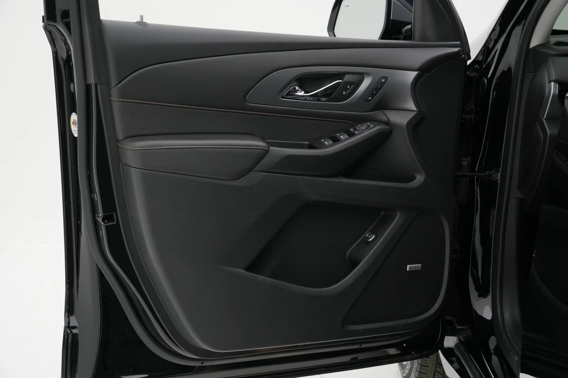 Chevrolet Traverse - Фото 19